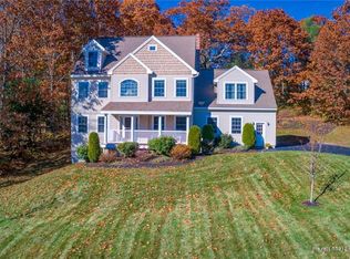15 Plantation Dr, Scarborough, ME 04074