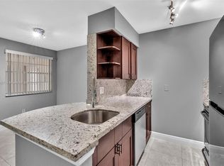 2880 N Oakland Forest Dr APT 213, Fort Lauderdale, FL 33309