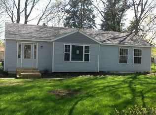 33485 Longwood Dr, Farmington Hills, MI 48335