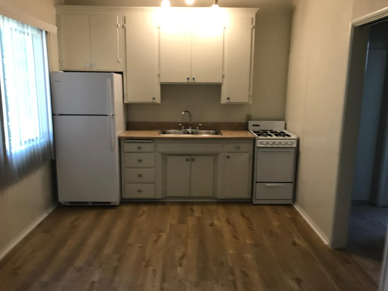 1 bed, 500 sqft, $1,790 — Photo 3