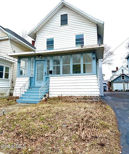 2nd image of 4 Federal Street
