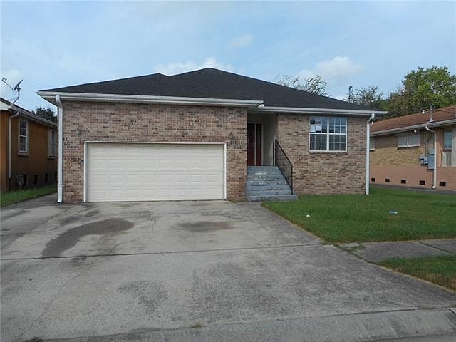 1st image of 4638 Rosemont Pl