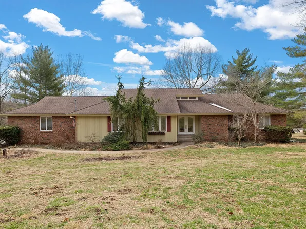 4850 E Royal Drive, Springfield, MO 65809