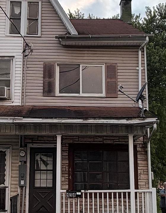 1st image of 454 S Pearl St