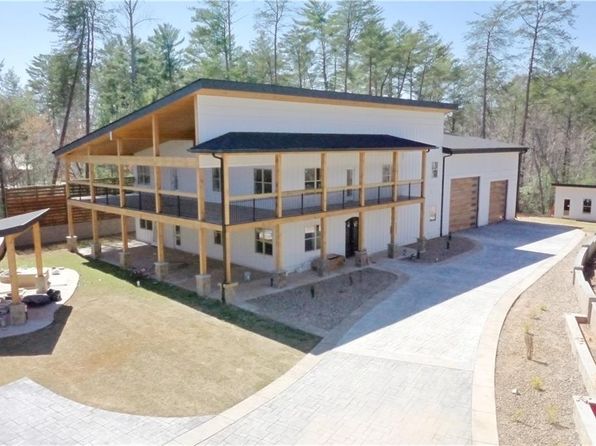 300 Mountain Ridge Dr, Dahlonega, GA 30533