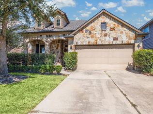 19214 S Cottonwood Green Ln, Cypress, TX 77433