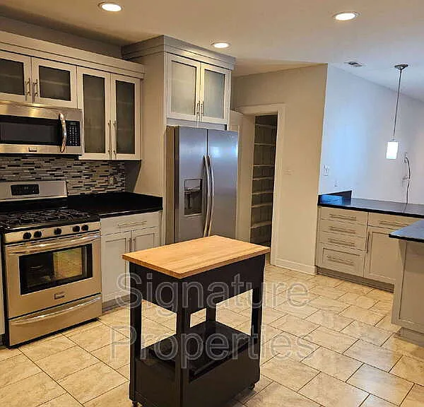 2312 W Cary St #B — Photo 4