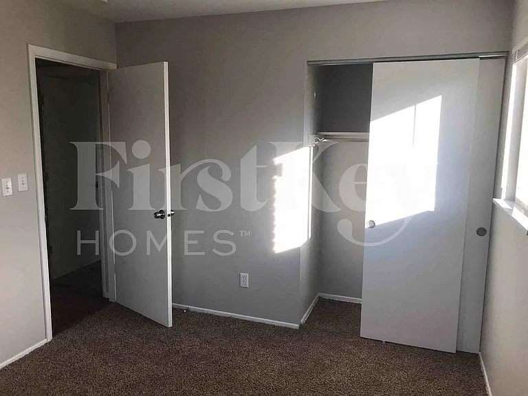 5994 Waldway Ln — Photo 15