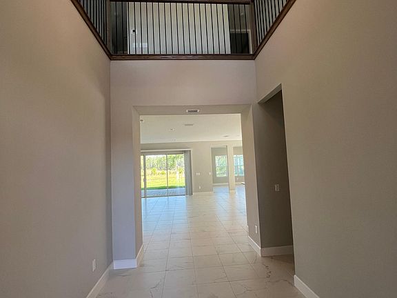 4th image of 32227 Logan Elm Trl