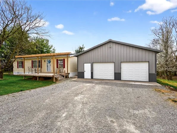 312 E Pike St, Christiansburg, OH 45389