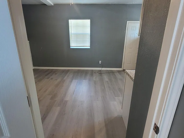 513 E Caney St #I — Photo 18