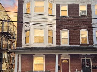 422 N Locust St, Hagerstown, MD