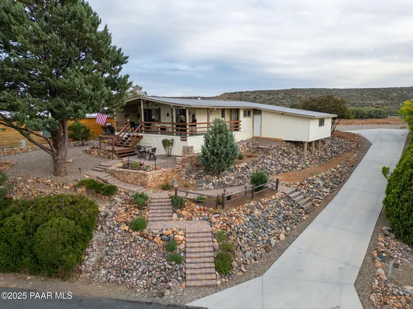 10149 E Durham Rd, Dewey, AZ 86327