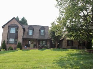 201 Long Bow Rd, Knoxville, TN 37934