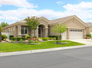 10423 Wilmington Ln, Apple Valley, CA 92308