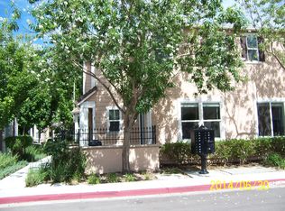 1085 Thornton Ln, Tracy, CA