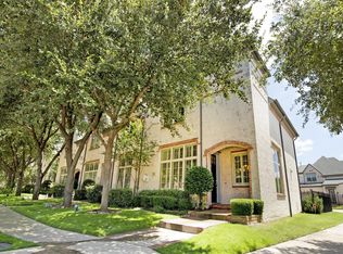719 Warwick Ln, Coppell, TX 75019
