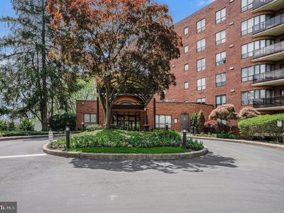 100 Breyer Dr #1, Elkins Park, PA, 19027