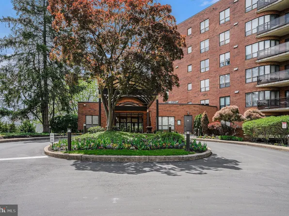 100 Breyer Dr #1, Elkins Park, PA 19027