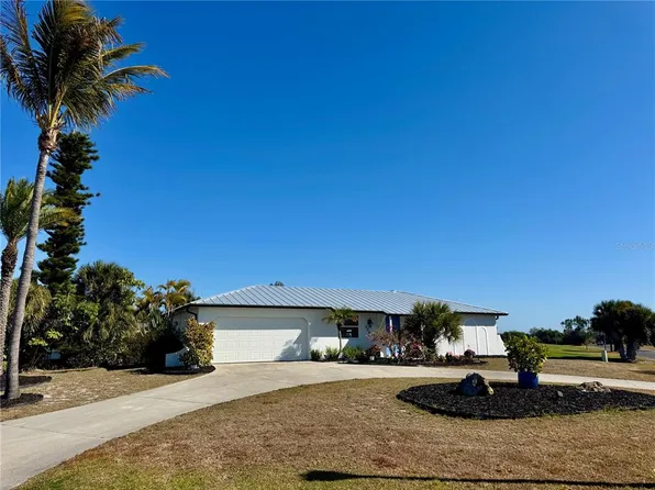 118 Rotonda Cir, Rotonda West, FL 33947