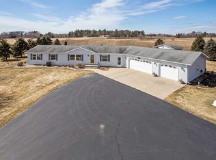 N5449 Poplar Rd, Shawano, WI 54166