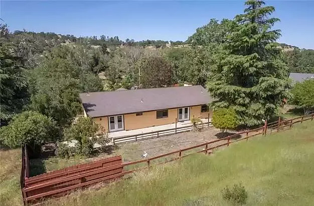 10205 Morro Rd — Photo 15