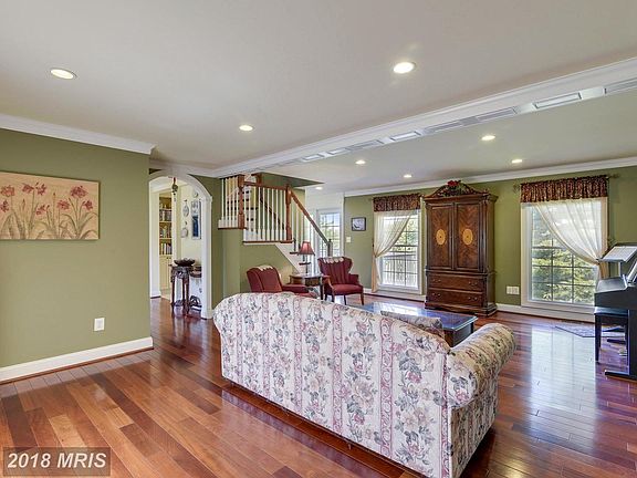 4th image of 12795 Booth Rd