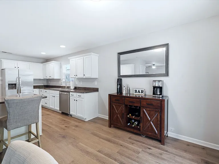 1002 Mearn Rd — Photo 14