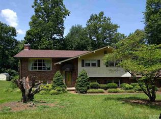 2465 23rd St NE, Hickory, NC 28601