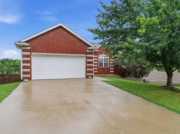1400 Carolina Dr, Columbia, MO 65202