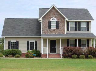 898 Leslie Branham Rd, Lugoff, SC 29078