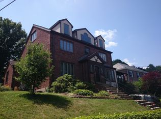 292 Mason Ter, Brookline, MA 02446