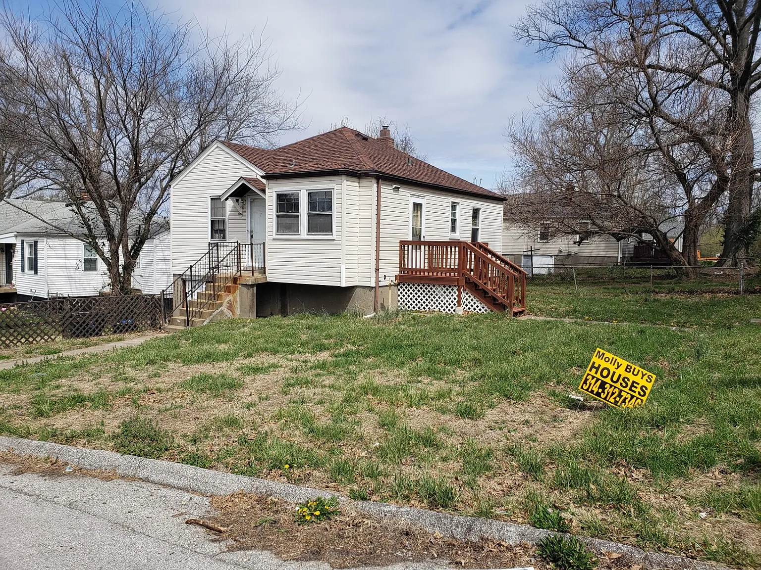 1 Lamar Dr photo 1