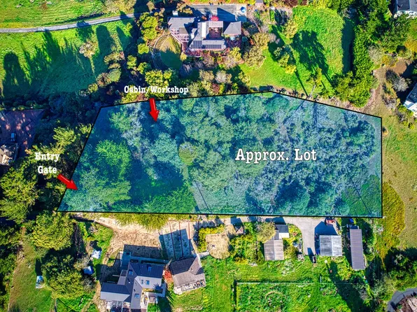 75 Crest Dr, Watsonville, CA 95076