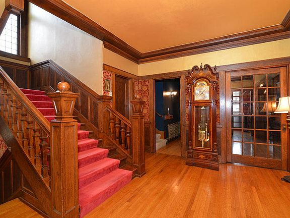2nd image of 3048 N Marietta Ave