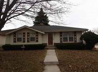 9602 W Goodrich Ave, Milwaukee, WI 53224