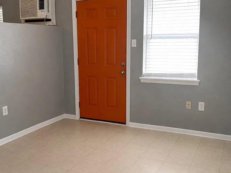 5515 & 5523 Prescott Road — Photo 2