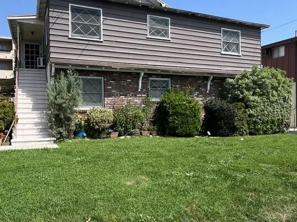 5214 Wilkinson Ave, Valley Village, CA 91607