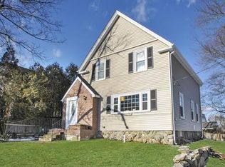 40 Shaw Rd, Bridgewater, MA 02324