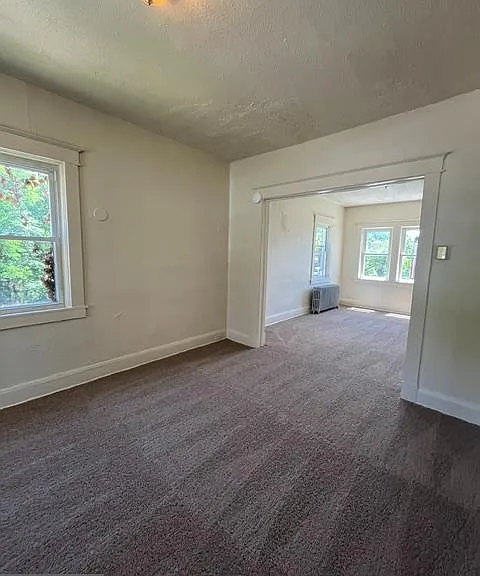 787 Linnard St — Photo 4
