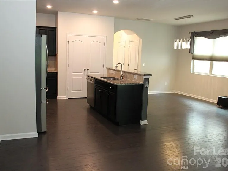6017 Sweetbay Ln — Photo 12