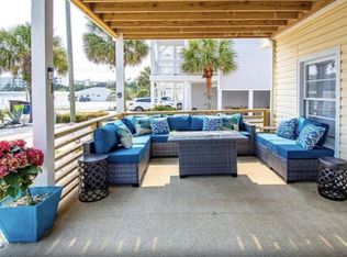 205 Barefoot Ln #B, Atlantic Beach, NC 28512