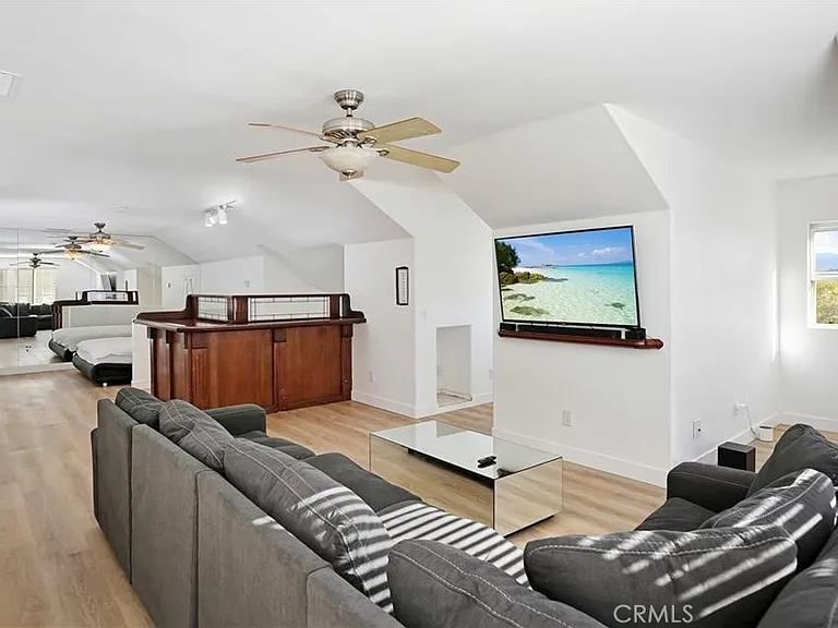 23679 Ridgeway — Photo 35
