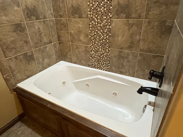 3320 Enclave Ln — Photo 37