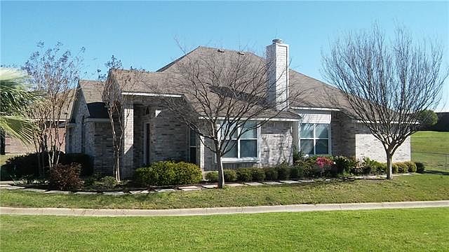2nd image of 1232 Cedarcrest Dr
