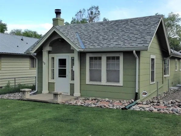 532 Parkhill Dr, Billings, MT 59102