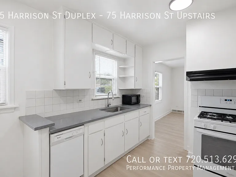 75 Harrison St #75 HARRISON ST UPSTA — Photo 9