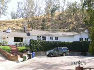 22626 Holanda Rd, Woodland Hills, CA 91364