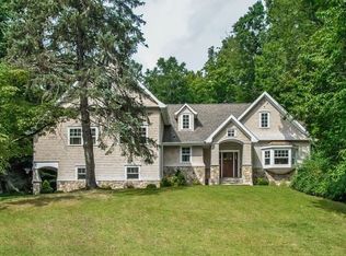 16 Fox Ridge Rd, Armonk, NY 10504