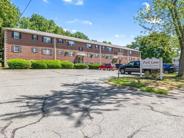 15 Lafayette Ave APT D3, Danvers, MA 01923